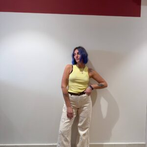 Pantalone in denim lavorata in sangallo