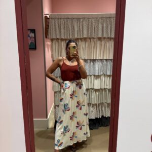 Gonna con petali colorati