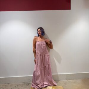 Abito rosa con righe marroni