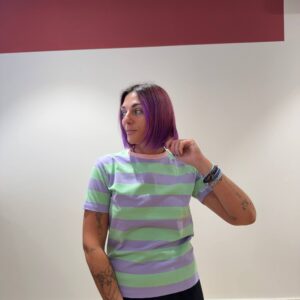 T-shirt lilla e lime